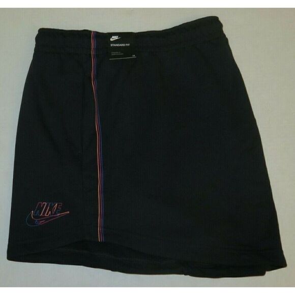 Nike DM7973 010 Women's Sz 2X Black Essential Futura French Terry Shorts - Picture 3 of 5